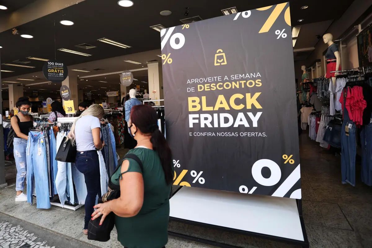 Cartilha dá dicas para não cair em golpes na Black Friday