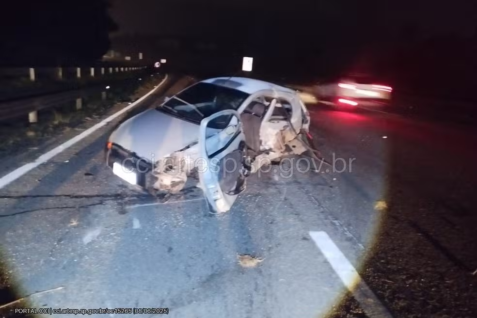 Motorista morre atropelado após acidente na Rodovia Castello Branco, em Araçariguama